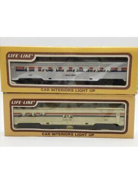 Life Like HO Scale Amtrak Cars 8090 8079 Lighted NOS